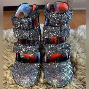 NWOT put a bow on it